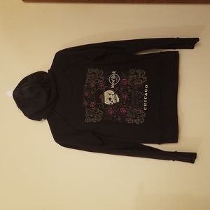 Vintage HARD ROCK CHICAGO Skull & Roses Hoodie